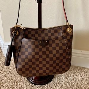 Louis Vuitton South Bank Besace